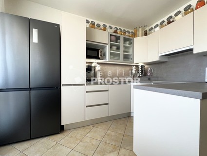 Exkluzivně nabízíme prodej bytu 3+1/B, 71m2, Frýdecká, Praha 9 - Letňany, - Fotka 2