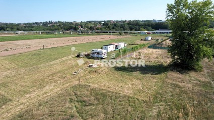 Exkluzivně nabízíme prodej zahrady o velikosti 276m2, Na staré cestě, Mělník - Mlazice - Fotka 1