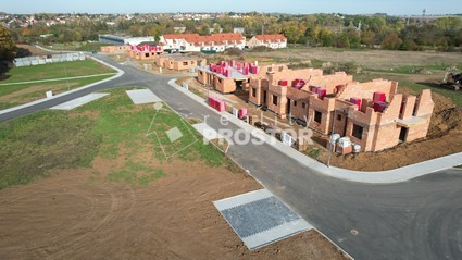 Exkluzivně nabízíme prodej bytu 1+kk, 32,09 m2 s terasou,  v Nučicích u Rudné - Fotka 12