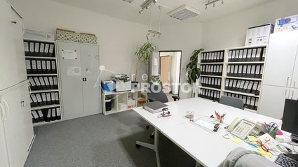 Pronájem vzorkové prodejny a kanceláří – 506 m² – Jirny, Tovární 26, Praha východ - Fotka 6
