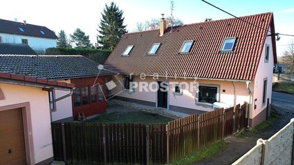 Exkluzivně nabízíme prodej rodinného domu Trpoměchy - Slaný,  - Fotka 1