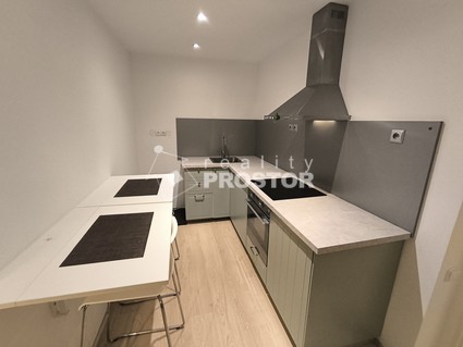 Pronájem bytu 2+kk/B, 39m2, Praha 5 - Smíchov, ul. Na Václavce - Kuchyň