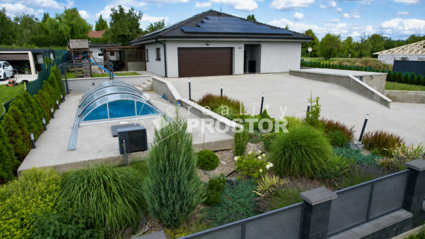Moderní bezbariérový bungalov 4+kk, 154,35m2  s bazénem, na pozemku 1112m2,  Cítov - Fotka 1