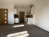Exkluzivně nabízíme pronájem bytu 1+kk, o velikosti 40,2m2, ul. Jiřího z Poděbrad, Mělník