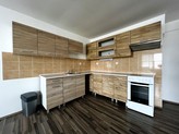 Exkluzivně nabízíme pronájem bytu 2+kk, 51m2, ul. Řípská, Mělník