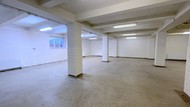 Pronájem skladu 179 m² v 1.patře s výtahem&hellip;